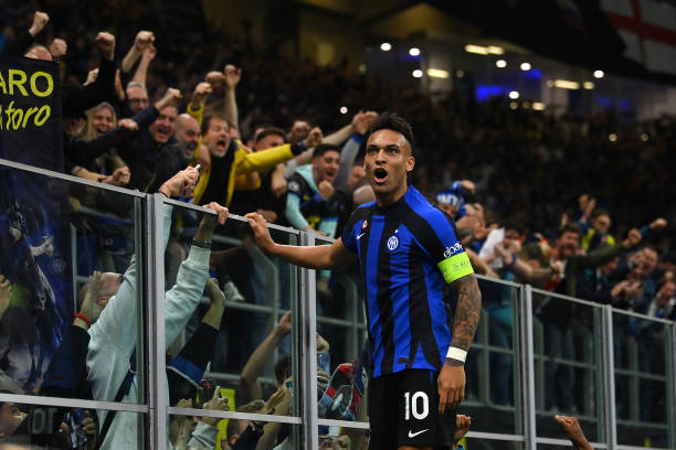 开鼓励队友 开鼓励队友