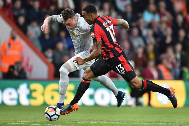 以及与年轻 以及与年轻